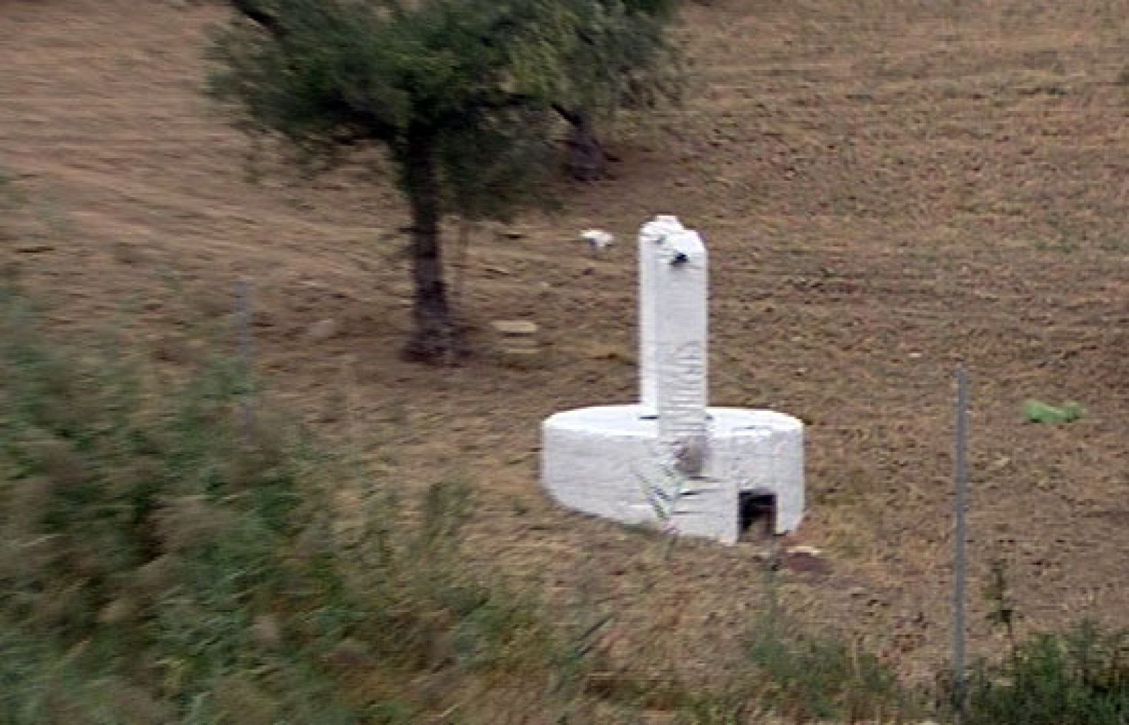 El juez que investiga la desaparición de la joven sevillana ha ordenado que se reanude la búsqueda de su cadáver.