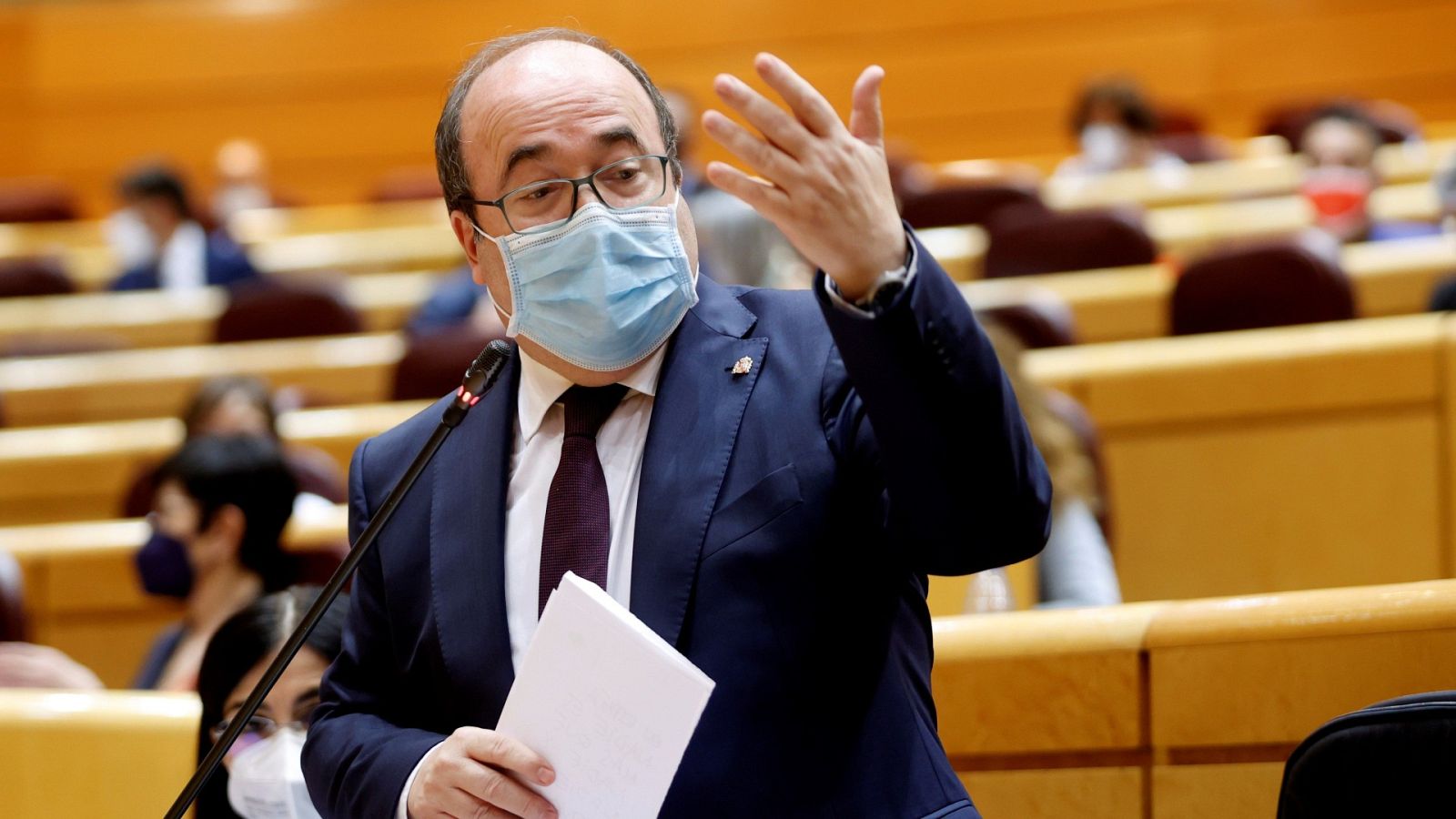 Iceta responde a Vox que "no va a haber amnistía ni autodeterminación" y añade: "No ha nacido quien me humille a mí y menos a España"