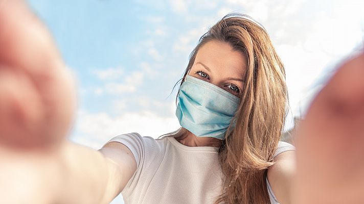 La hora de La 1 - Lo que esconde la mascarilla: fealdad y lesiones cutáneas