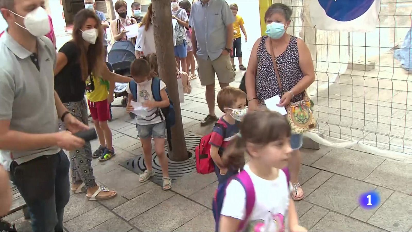 Tornen els casals d'estiu amb un augment de les beques