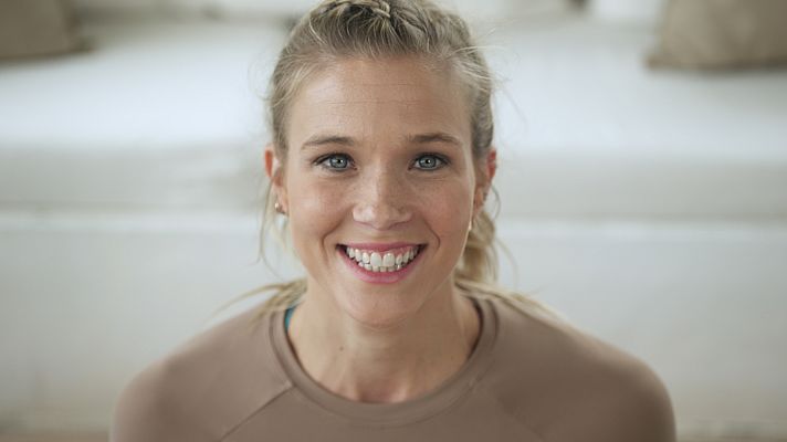 Únicas - Yoga Detox: Aprende a eliminar toxínas con esta práctica