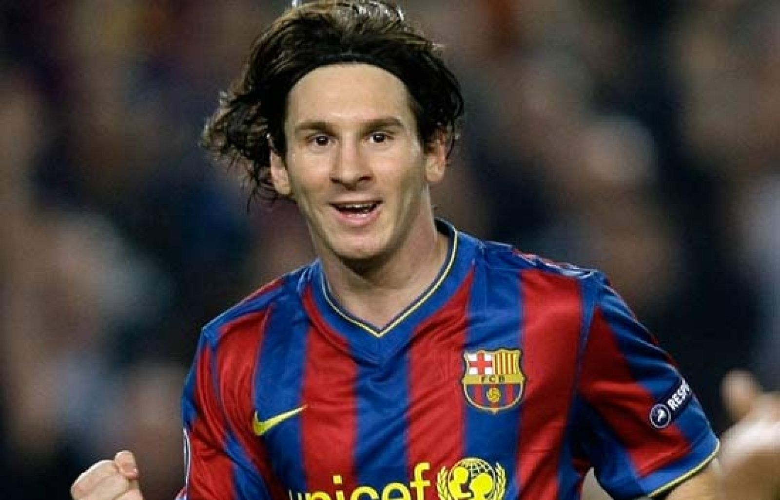 Messi abre la lata (1-0) - Champions League | Ver