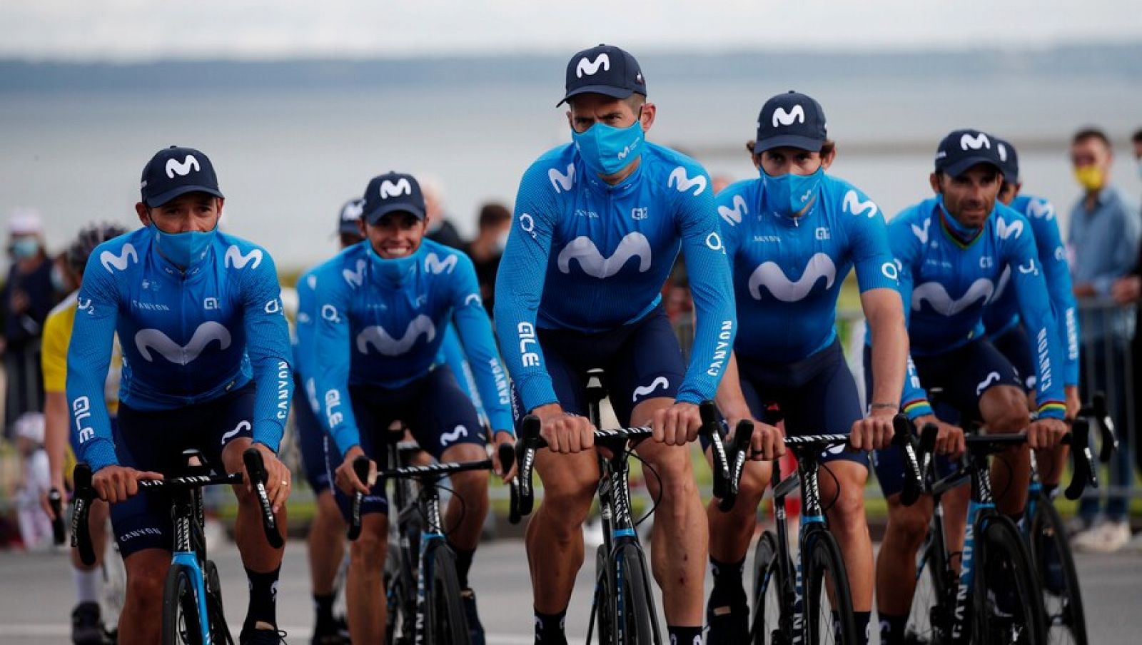 Así ha sido la presentación del equipo Movistar en el Tour de Francia 2021