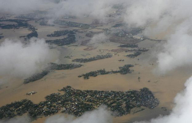 Telediario 1 - Telediario en 4' - 30/09/09