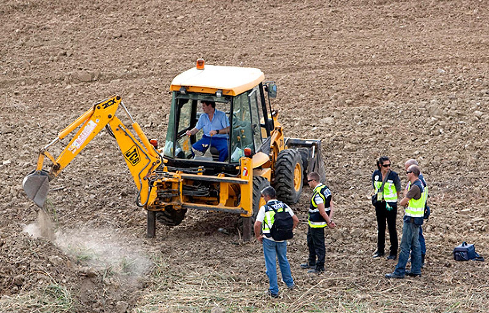La policía científica empieza la búsqueda del cuerpo de Marta | Ver