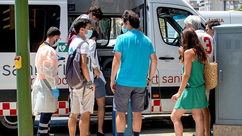 Simón advierte que el 'macrobrote' de Mallorca deja ya más de 1.100 casos: "No son datos exagerados pero tienen un peso"