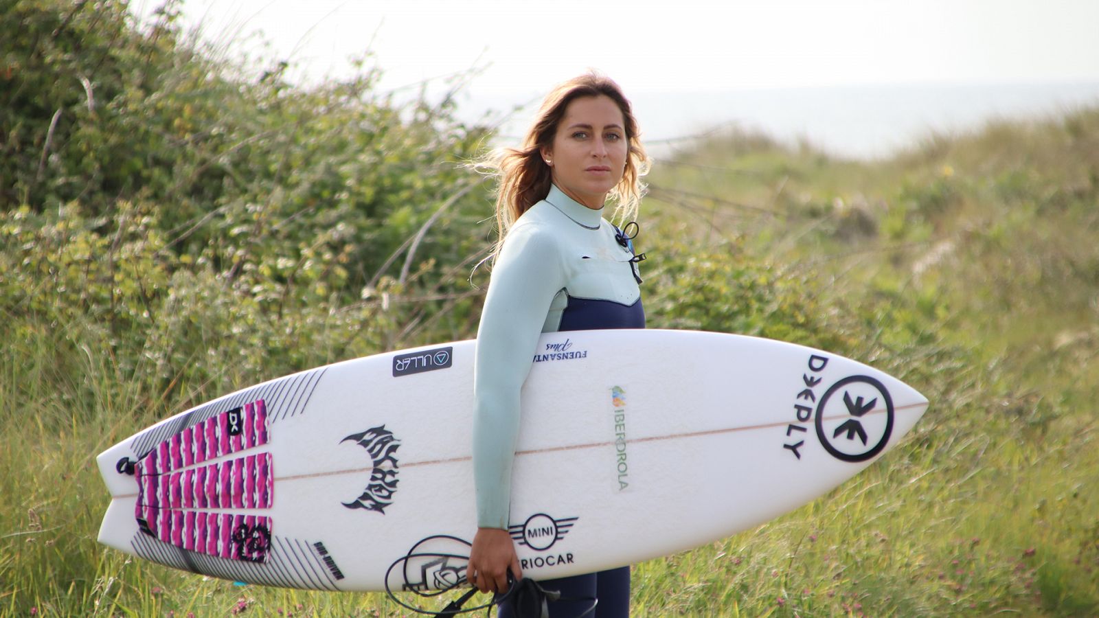Tour Universo Mujer - Programa 16: Lucía Martiño, el nuevo talento del surf español - RTVE Play
