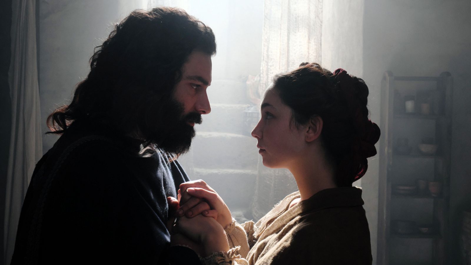 Leonardo - Da Vinci vuelve a los brazos de su amada Caterina