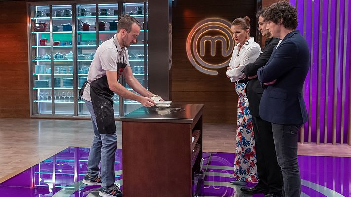 Arnau vuelve a triunfar con un complejo postre en cocinas