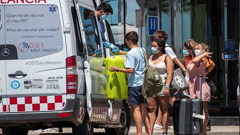 La Fiscalía de Baleares se opone al confinamiento de los casi 250 estudiantes del macrobrote de Mallorca     