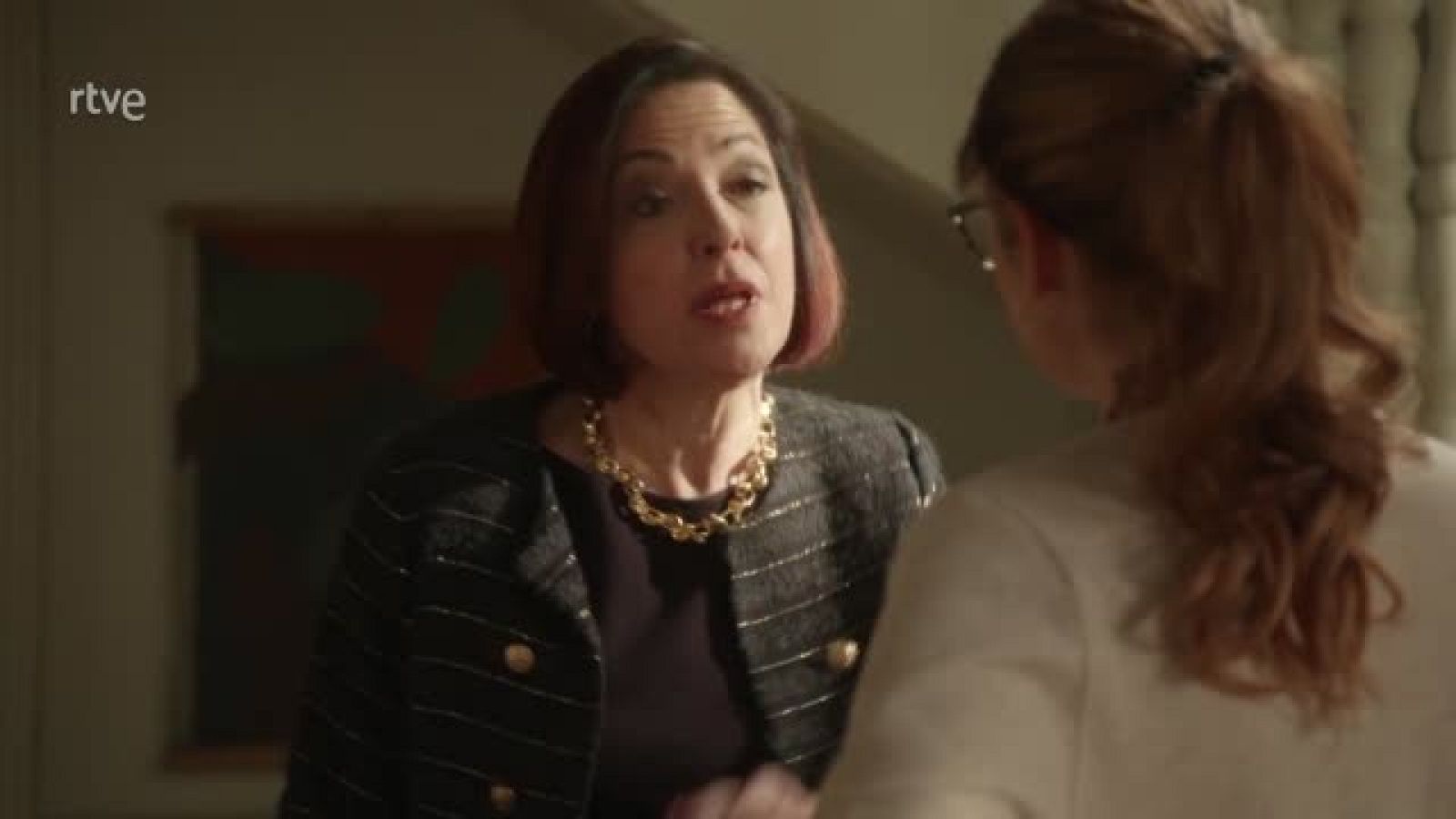 diana cuenta a julia sobre su divorcio