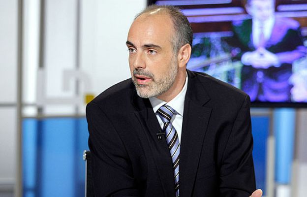 Los desayunos - La "ilegitimidad" del TC