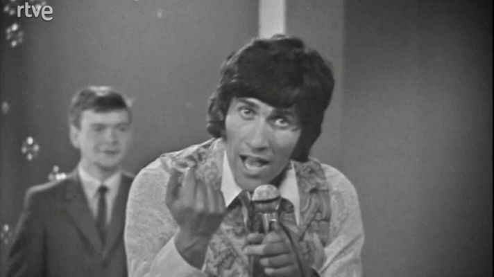 Esta noche con ... - Georgie Dann