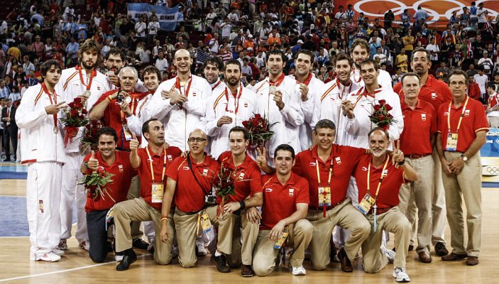 Tokyo 2020 - La selección masculina de baloncesto gana la plata en los Juegos Olímpicos de Pekín '08