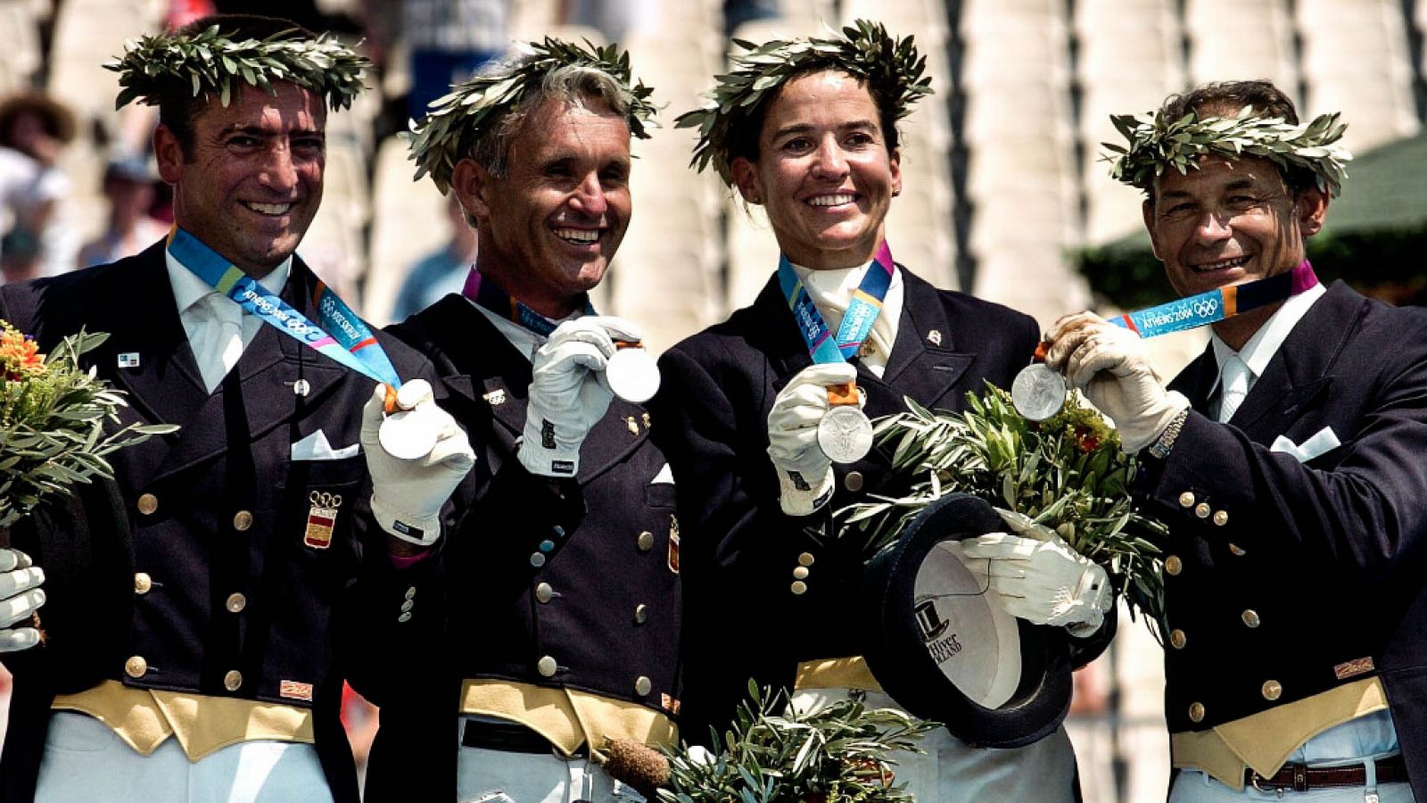 El equipo español de doma gana la medalla de plata en los Juegos Olímpicos de Atenas 2004