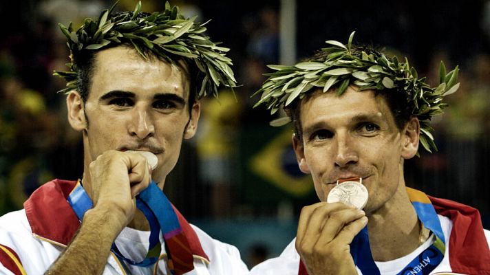 Tokyo 2020 - Javier Bosma y Pablo Herrera ganan la medalla de plata en los Juegos Olímpicos de Atenas 2004