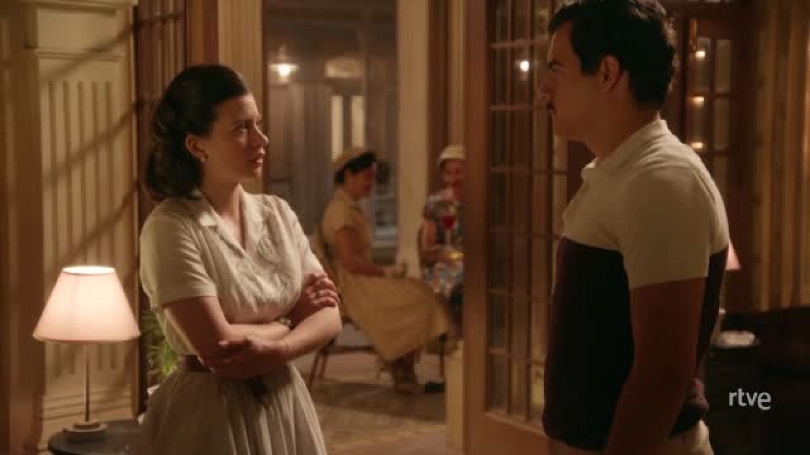 victor deja el compromiso con carmen en el rio club