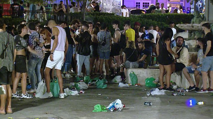 Los botellones siguen presentes en las calles