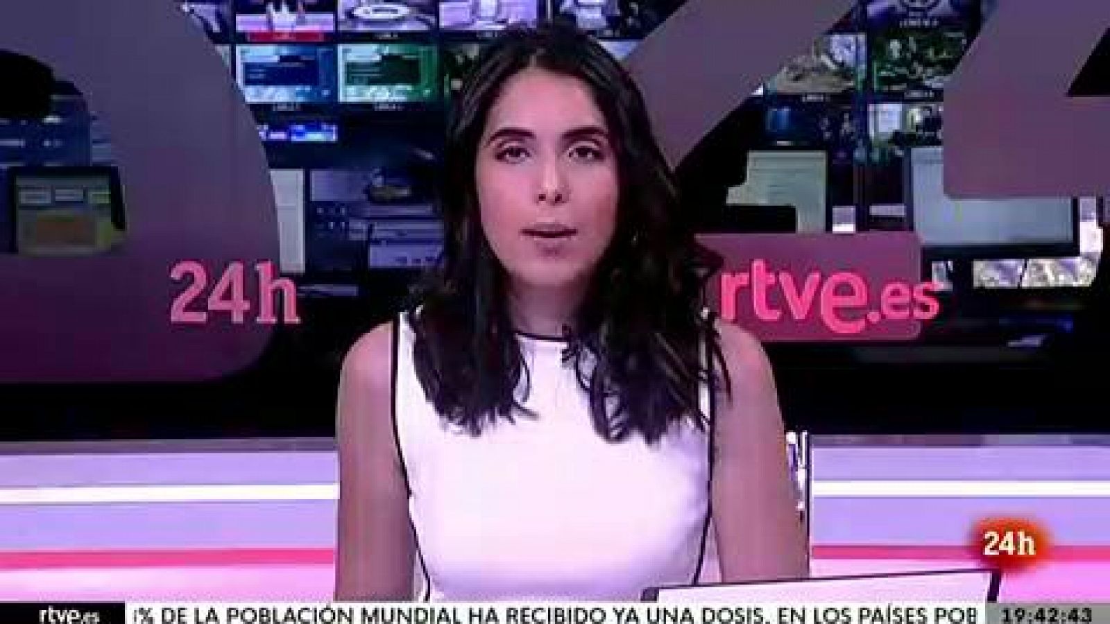 Colectivos LGTBI se movilizan ante un presunto crimen homófobo en A Coruña - Informativo 24h | Ver