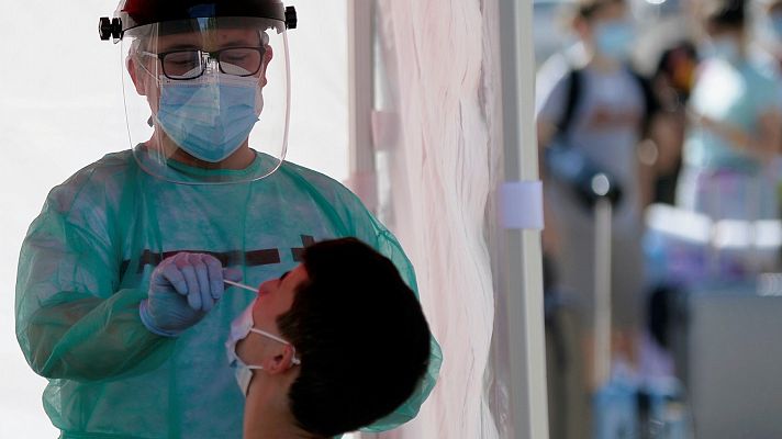 Telediario Fin de Semana - Telediario 2 en 4' - 04/07/21