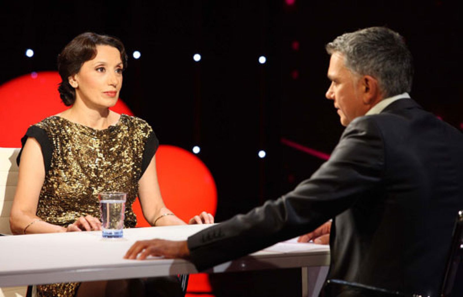 En noches como esta - 02/10/09 - En noches como esta | Ver