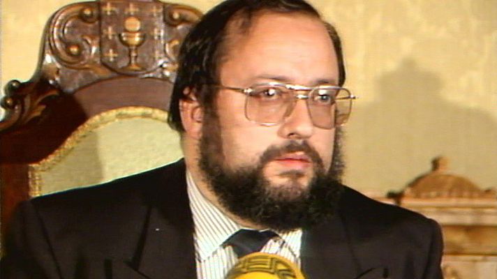 Primeiros anos de Autonomía - A Xunta entra en crise