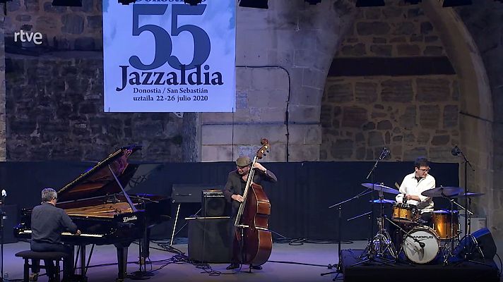 55º Jazzaldia: El trío de Chano Domínguez
