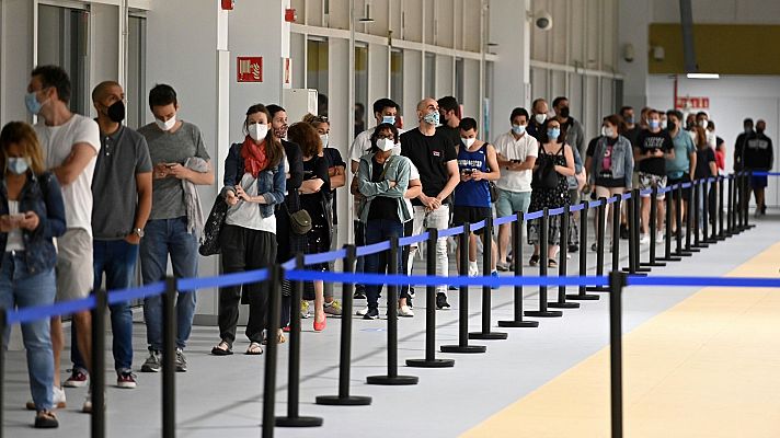 Sanidad observa un escape inmunitario parcial en personas con solo una dosis inoculada