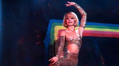 Viaje al centro de la tele - Bravo Raffaella
