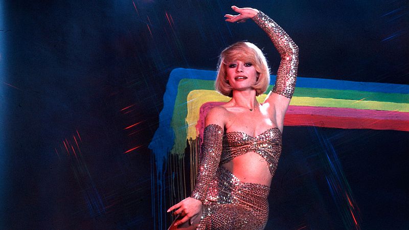 Viaje al centro de la tele - Bravo Raffaella - ver ahora