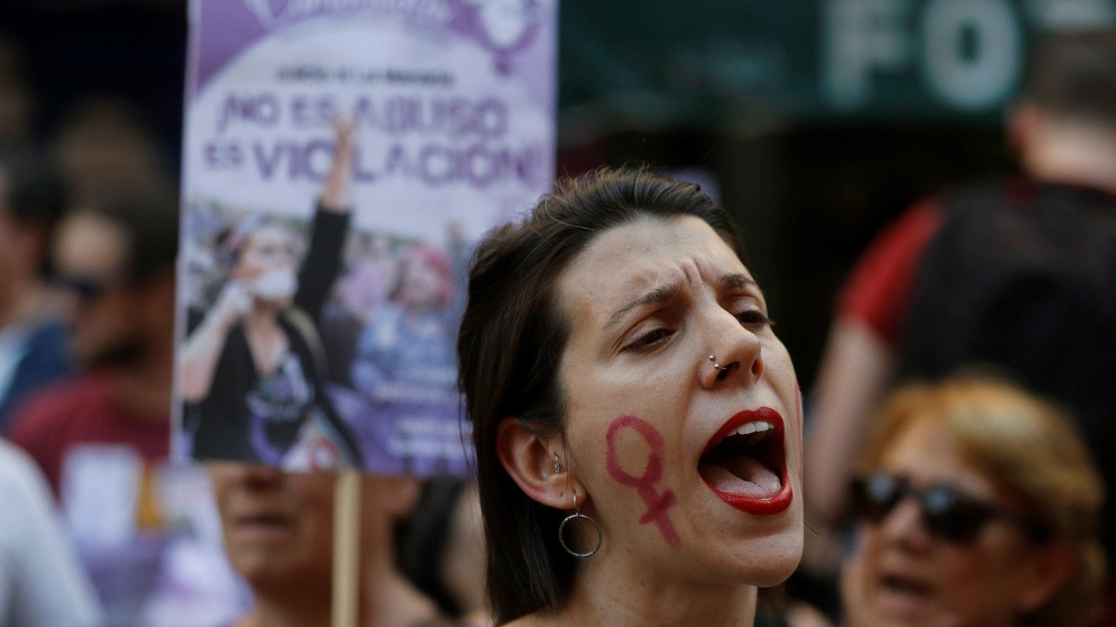 El Gobierno da luz verde a la ley del 'solo sí es sí'