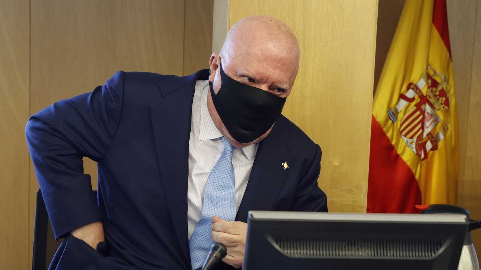 Villarejo asegura que sus reuniones con Cospedal eran de carácter profesional