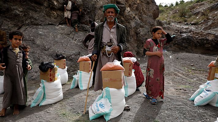 Reino Unido plantea copiar el modelo danés y enviar a otro país a los solicitantes de asilo 