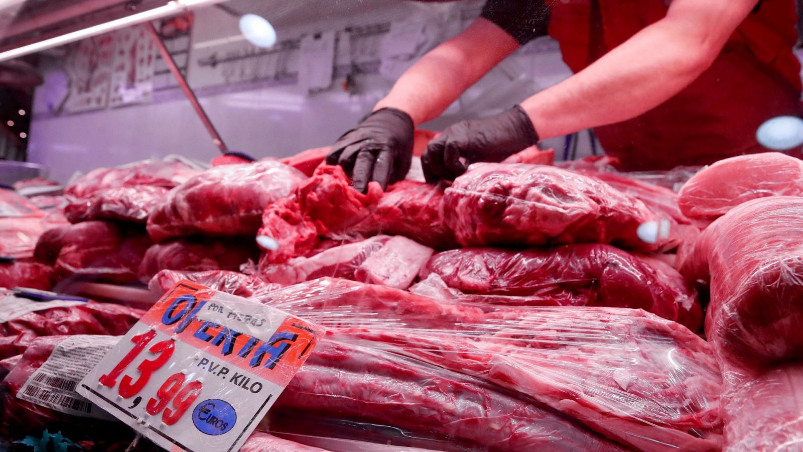 Roces en el Gobierno por la campaña de Garzón sobre la carne