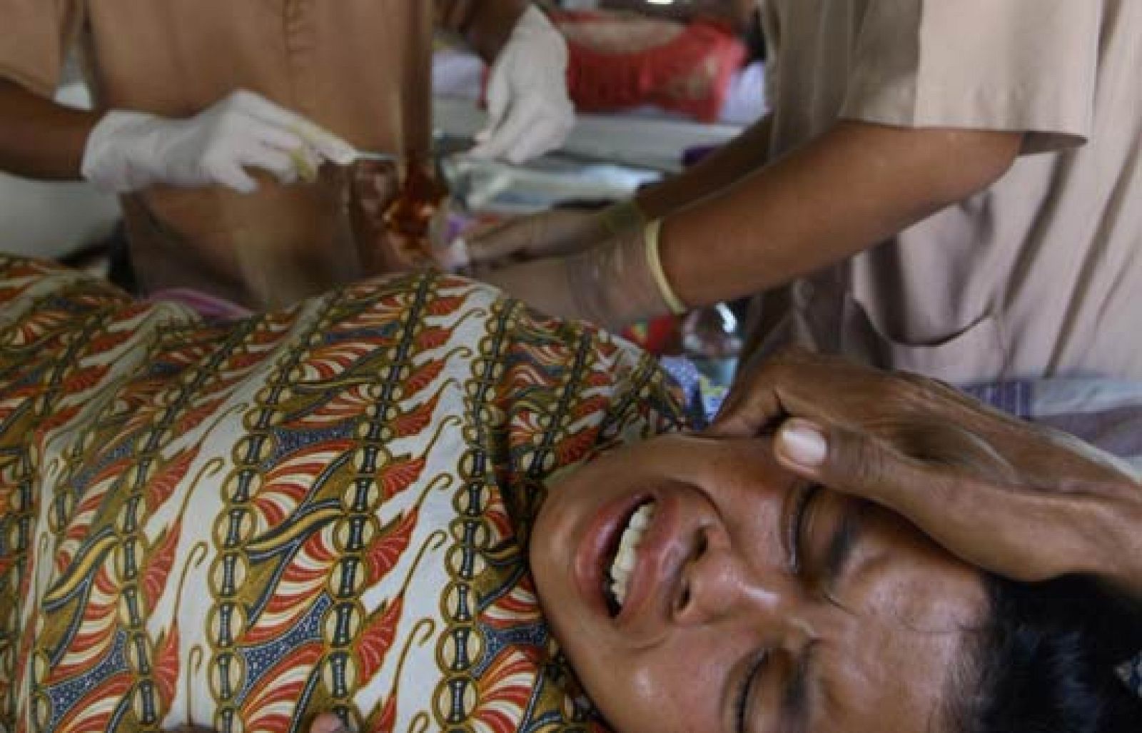 Telediario fin de semana en cuatro minutos - 03/10/09 | Ver