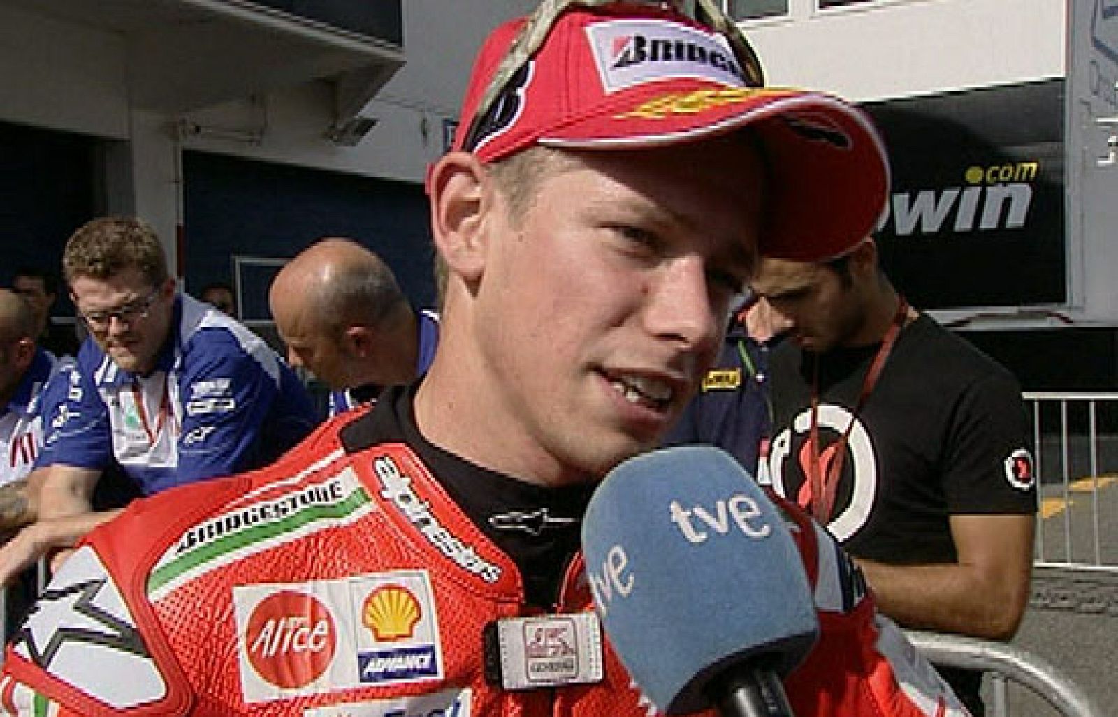 Casey Stoner ha mostrado su satisfacción por regresar a la competición y seguir estando en lo más alto.