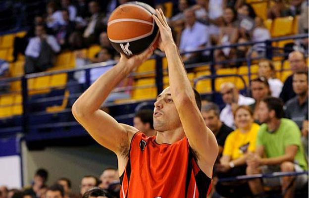 Baloncesto en RTVE - Robles arrolla en los triples