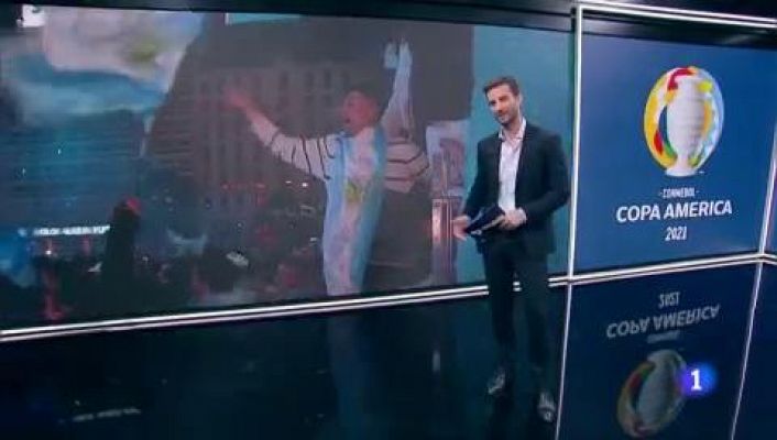 Telediario 1 - Los aficionados argentinos se echan a la calle para celebrar el triunfo en la Copa América