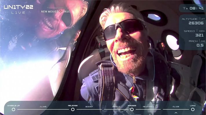 Richard Branson alcanza el espacio a bordo de un cohete de su empresa Virgin Galactic