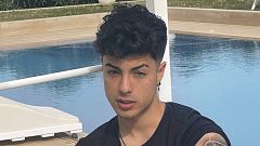 El 'tiktoker' Naim Darrechi engaña a sus parejas para mantener relaciones sin protección