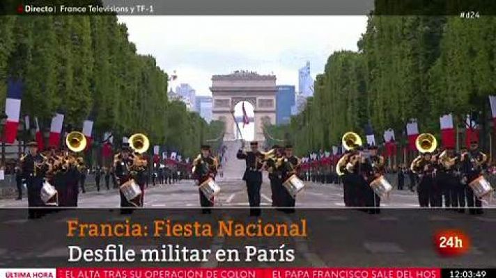 Francia celebra el tradicional desfile por los Campos Elíseo