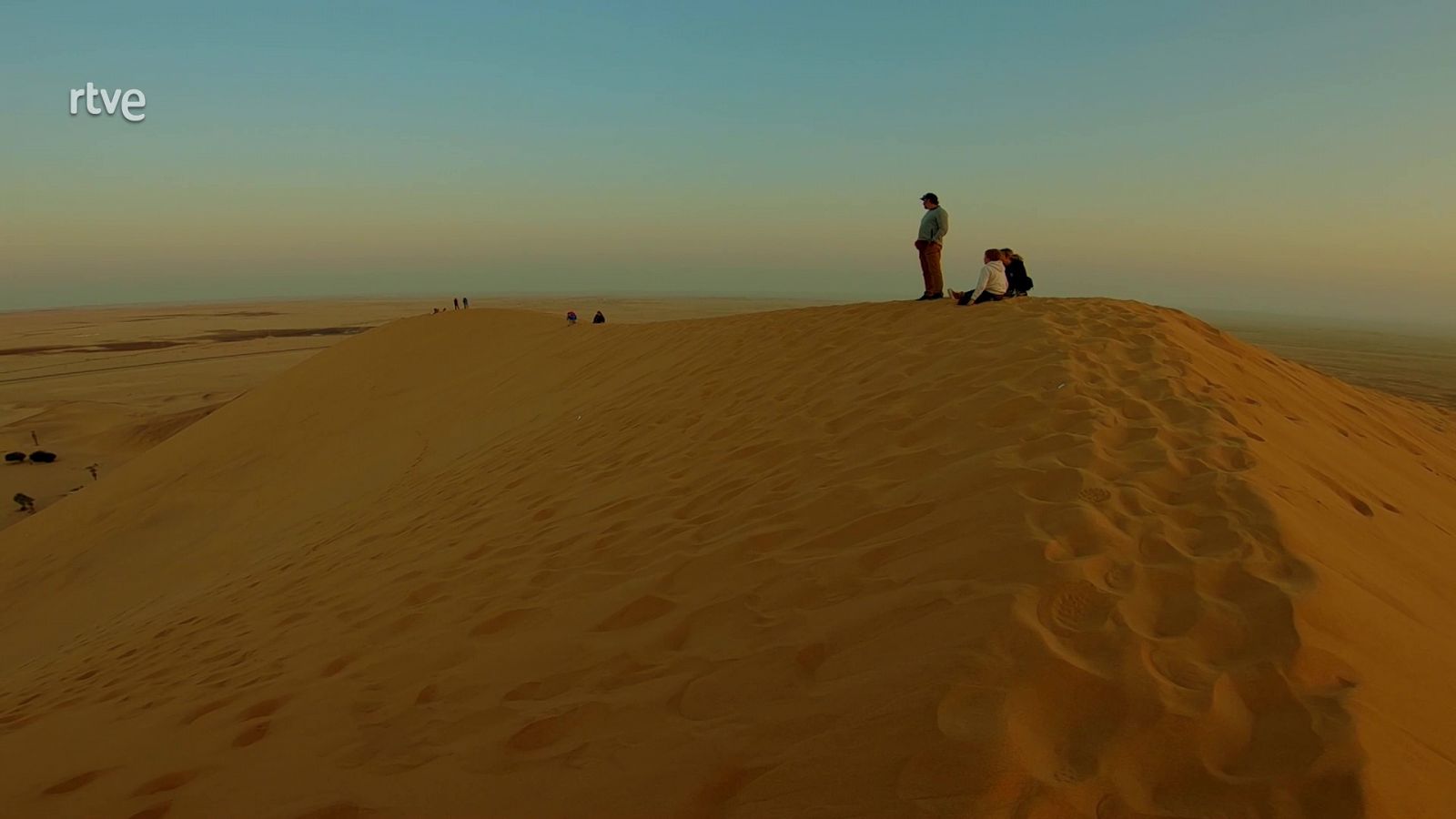 Mi familia en la mochila. Family Run - Ruta África - Episodio 6: De Ciudad del Cabo, Sudáfrica, a Namibia