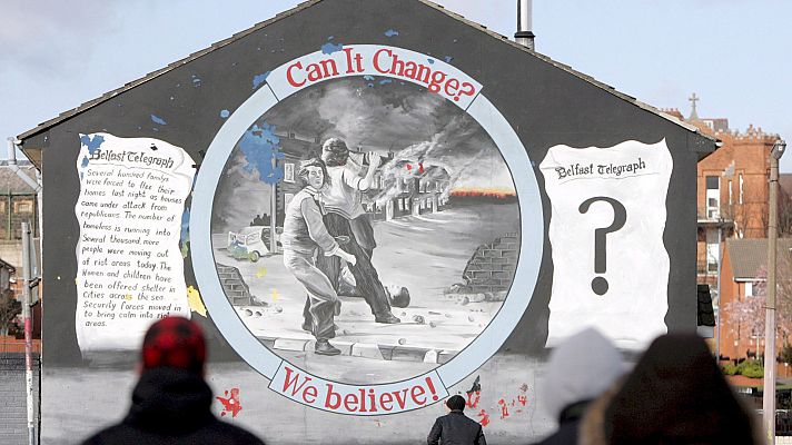 Telediario 2 - Londres impulsará una ley para que prescriban los delitos del conflicto norirlandés