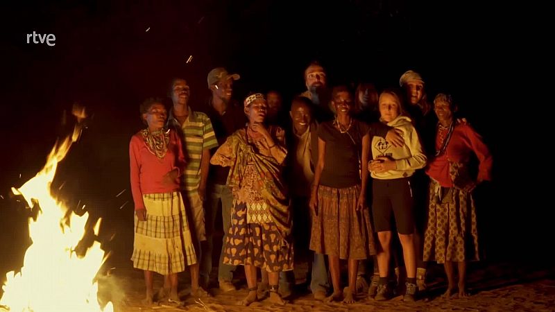 Mi familia en la mochila. Family Run - Ruta África - Episodio 8: Del desierto del Kalahari al delta de Ojavango - ver ahora