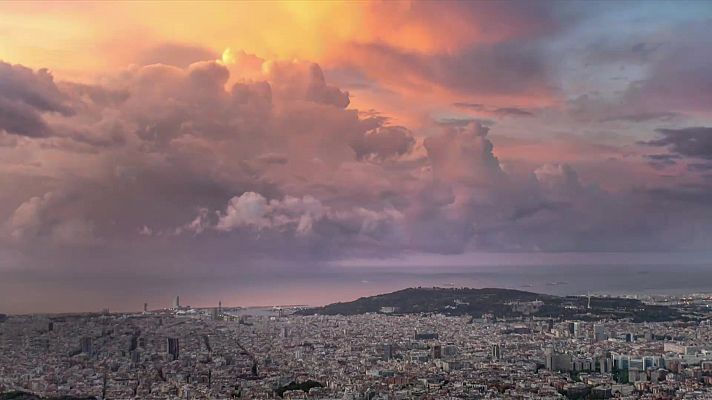 El tiempo - Intervalos de viento fuerte en el litoral de Galicia, Estrecho, litoral de Almería y Canarias