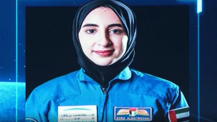 Telediario 2 - Nora Al-Matrooshi, la primera mujer astronauta árabe