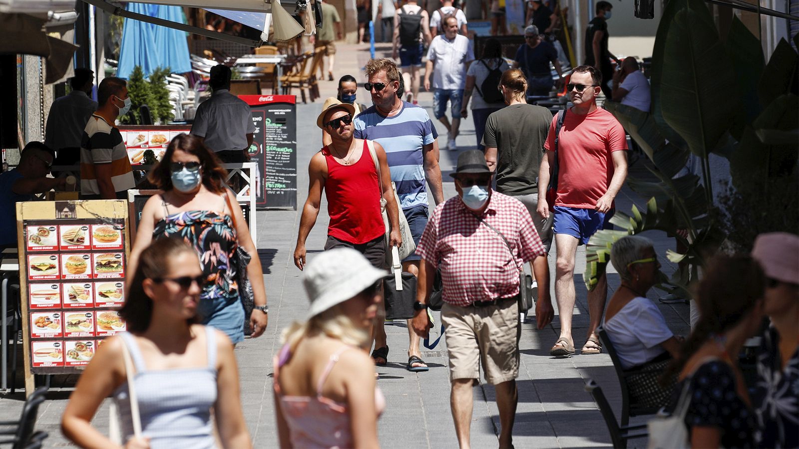 Vuelven las restricciones a Cataluña, como el toque de queda