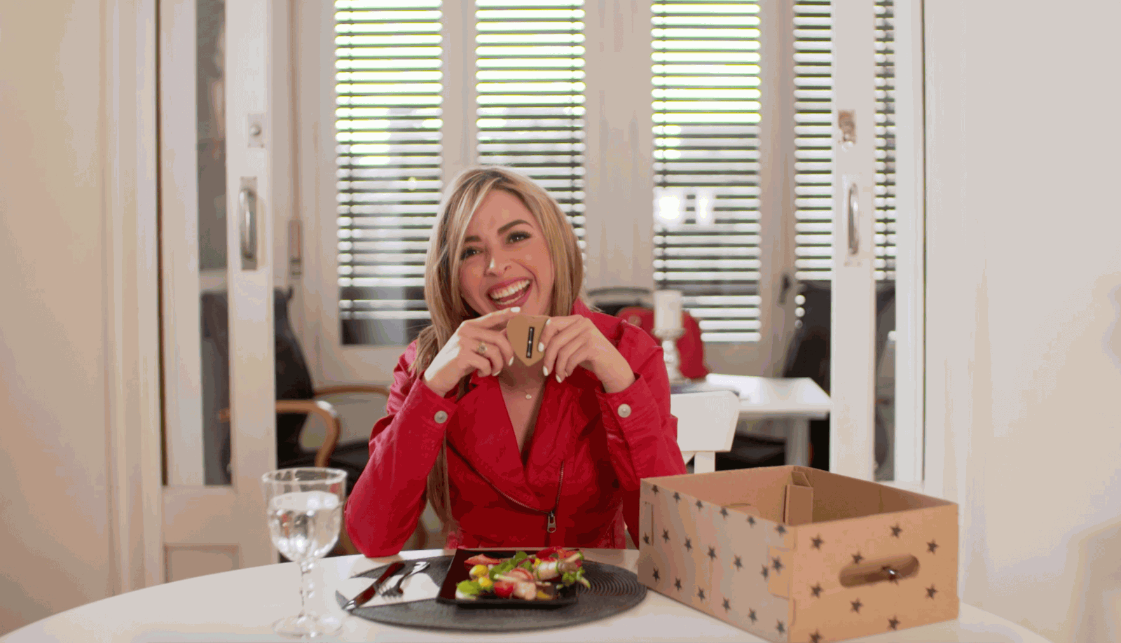 Amor Gastronòmik - La Cristina busca un home tan ambiciós com ella