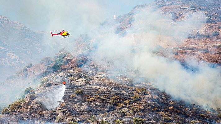 Informativo 24h - Estabilizado el incendio del parque natural de Cap de Creus, que ha arrasado 500 hectáreas y desalojado a 300 vecinos