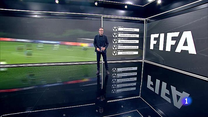 Telediario 2 - La FIFA prueba su 'revolución' normativa en un torneo Sub-19 en Holanda
